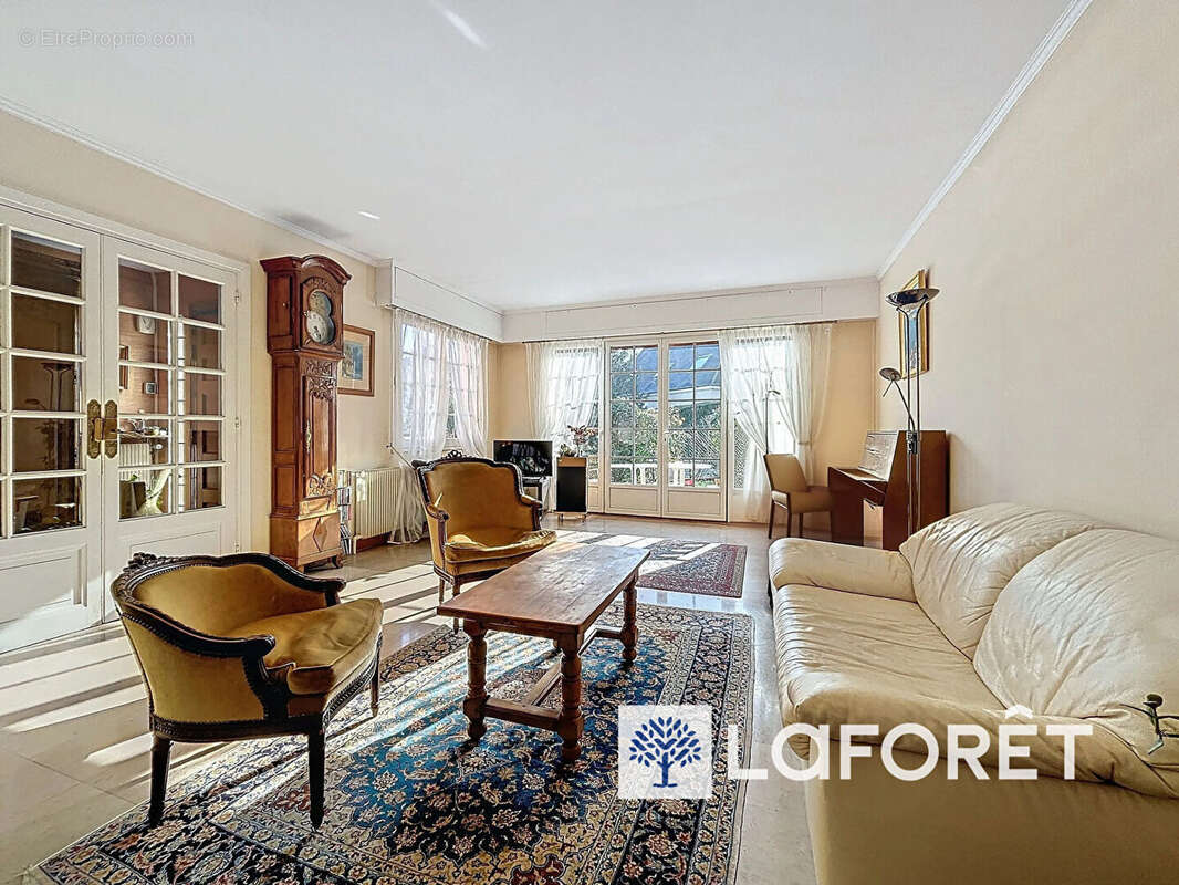 Maison à MARLY-LE-ROI