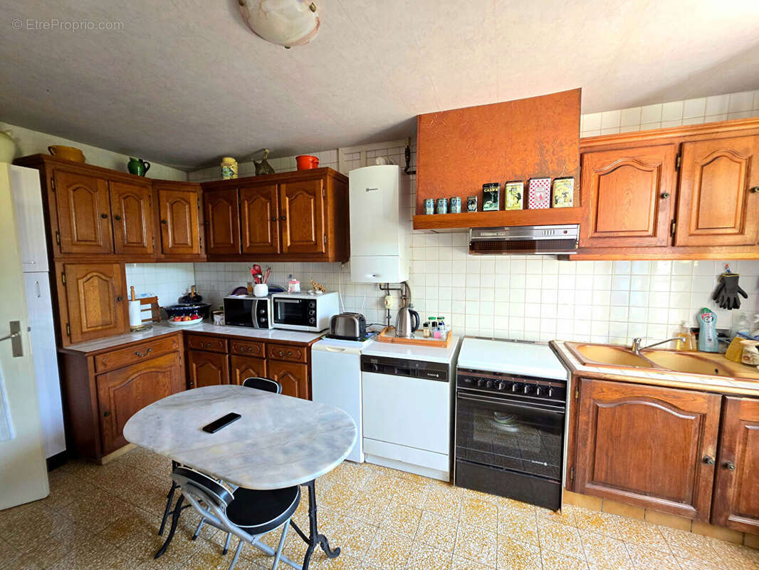 Maison à LE GUE-DE-LA-CHAINE