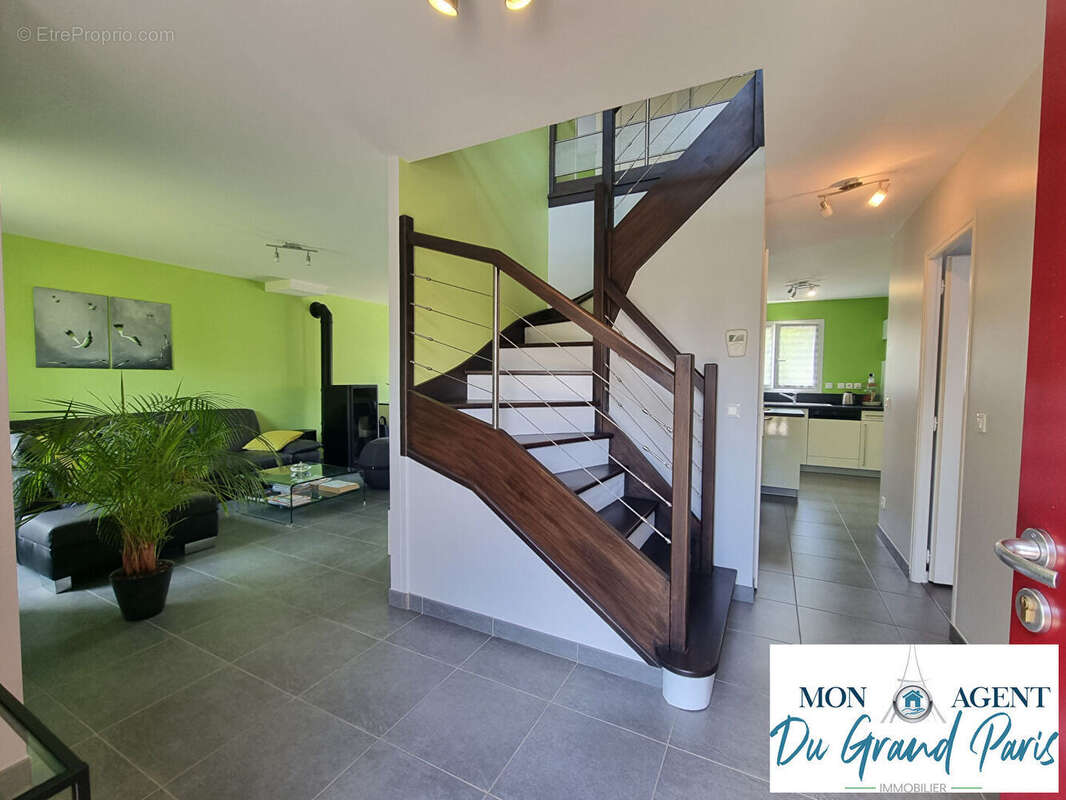 Maison à TOUSSUS-LE-NOBLE