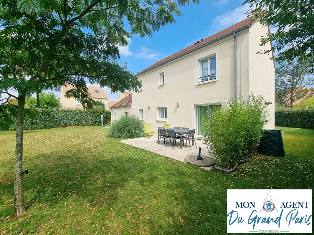 Maison à TOUSSUS-LE-NOBLE