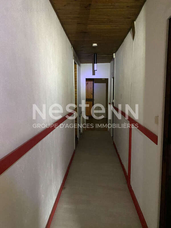 Maison à SAINT-MARTIAL-DE-VALETTE