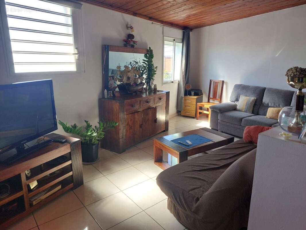 Maison à SAINT-DENIS