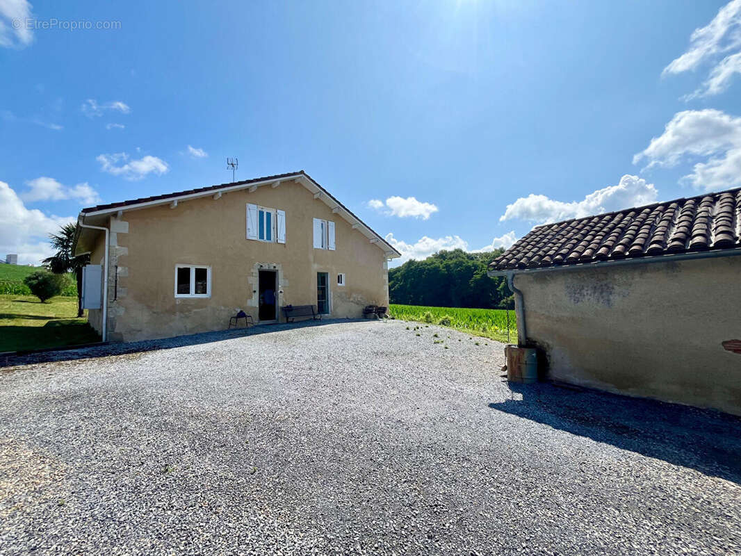 Maison à MONTFORT-EN-CHALOSSE
