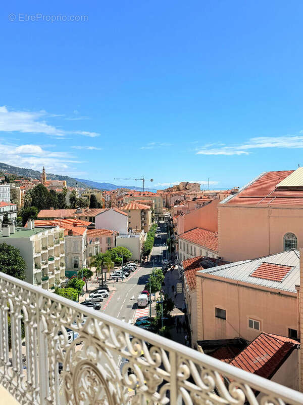 Appartement à MENTON