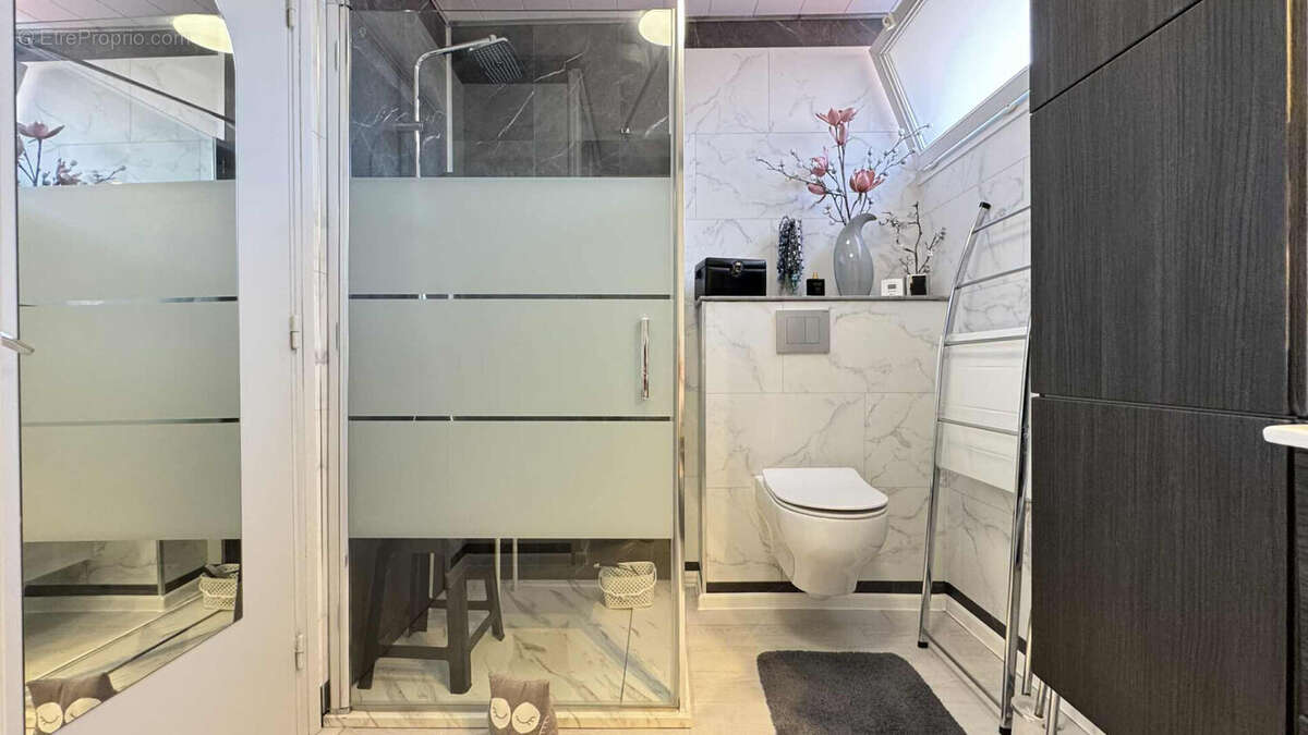 Maison à THIEBAUMENIL