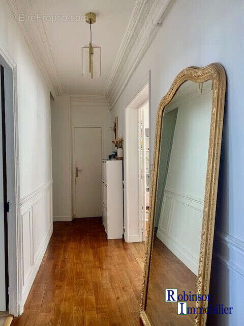 Appartement à BOURG-LA-REINE