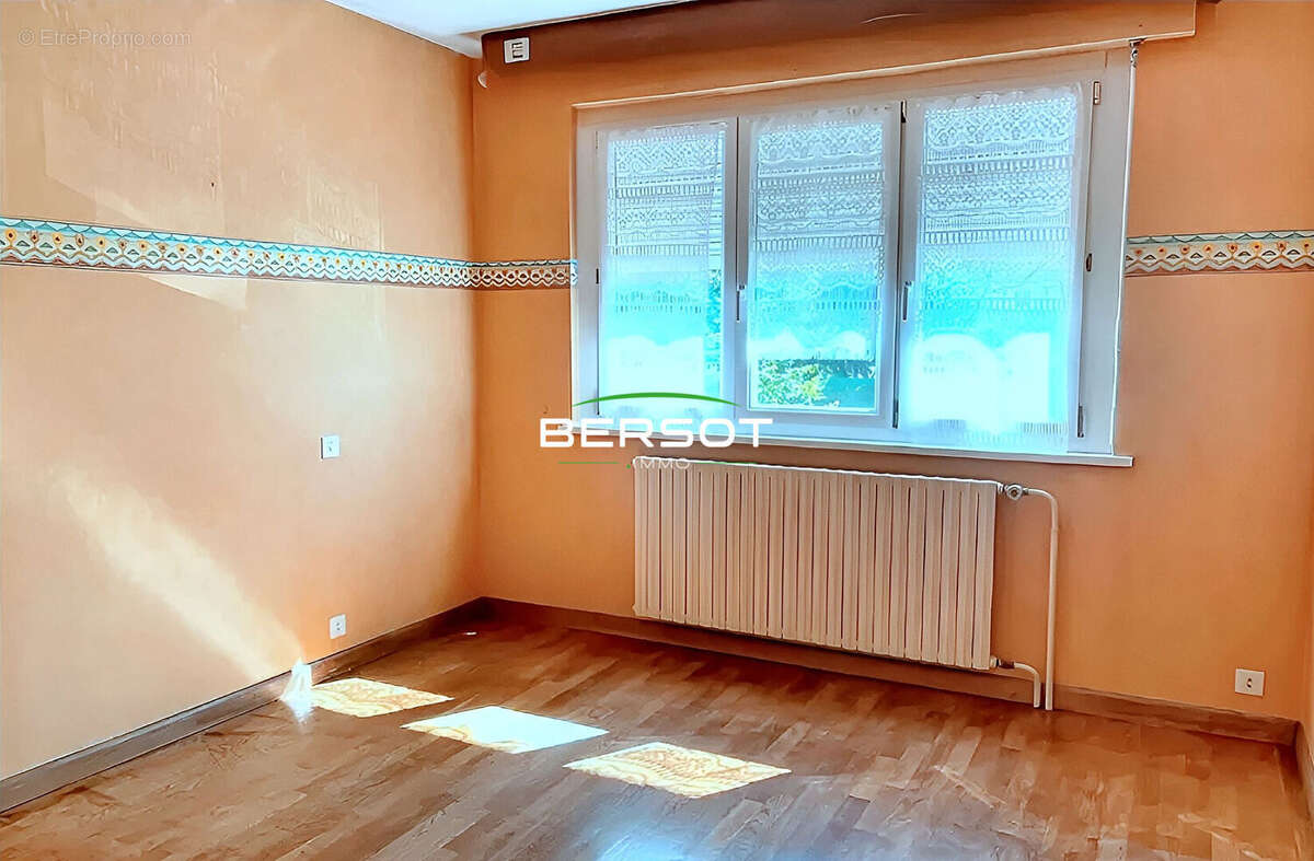 Maison à AUTECHAUX-ROIDE