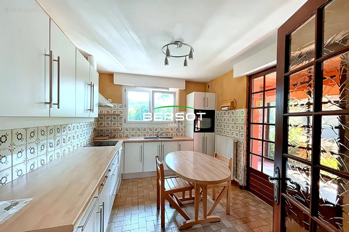 Maison à AUTECHAUX-ROIDE