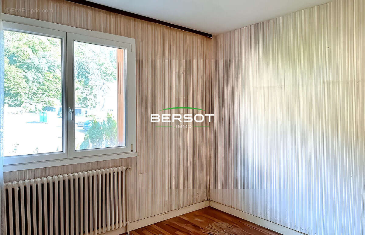 Maison à BOURGUIGNON