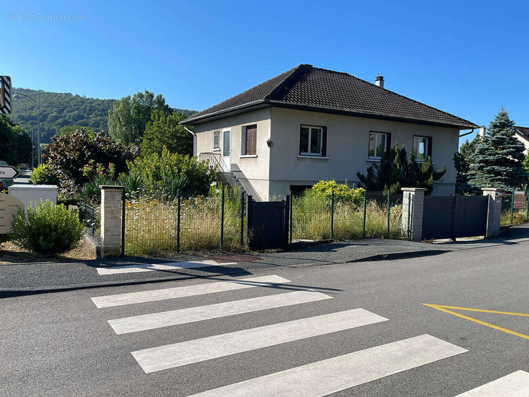 Maison à BOURGUIGNON