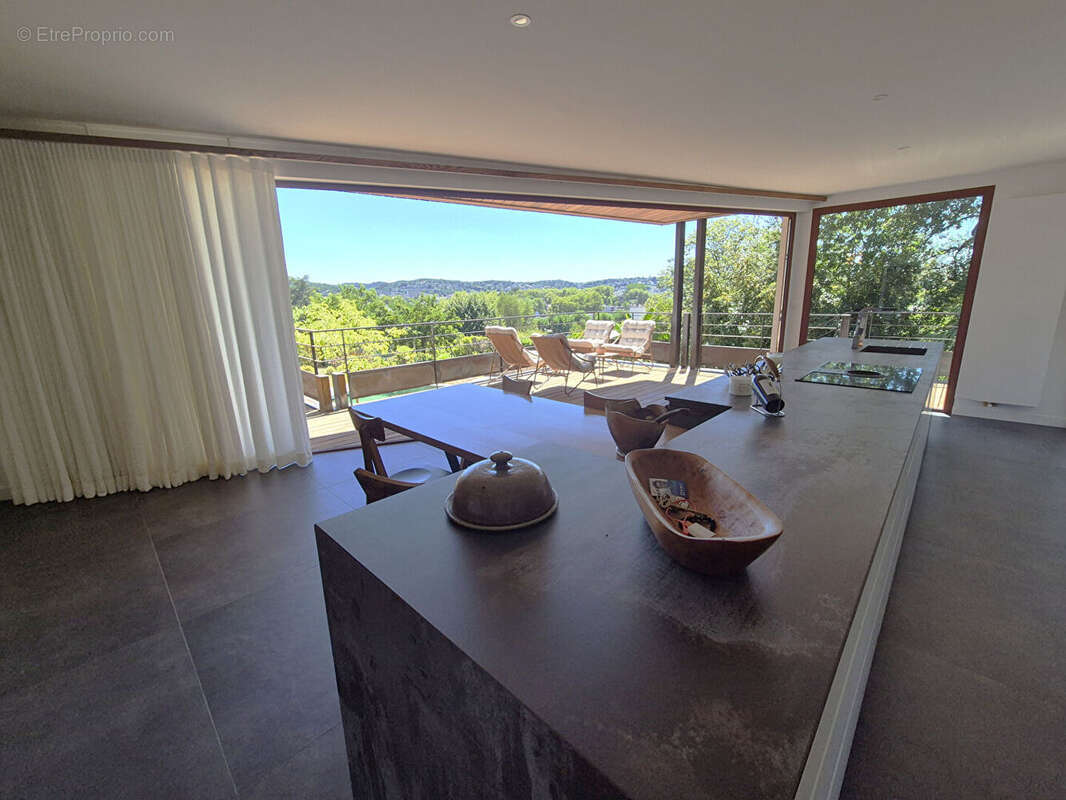 Maison à BRIVE-LA-GAILLARDE