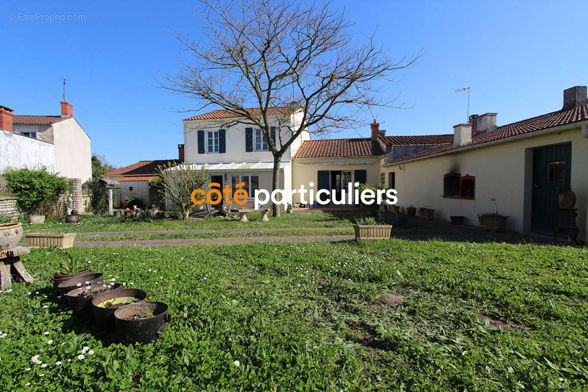 Maison à SAINT-MICHEL-EN-L&#039;HERM