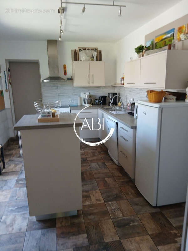 Commerce à LA FERTE-MACE