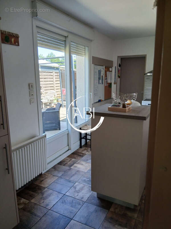 Commerce à LA FERTE-MACE