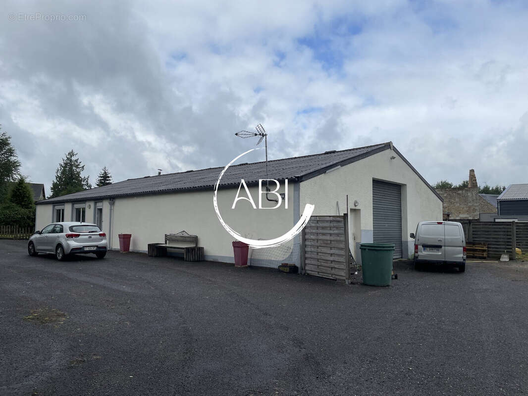 Commerce à LA FERTE-MACE