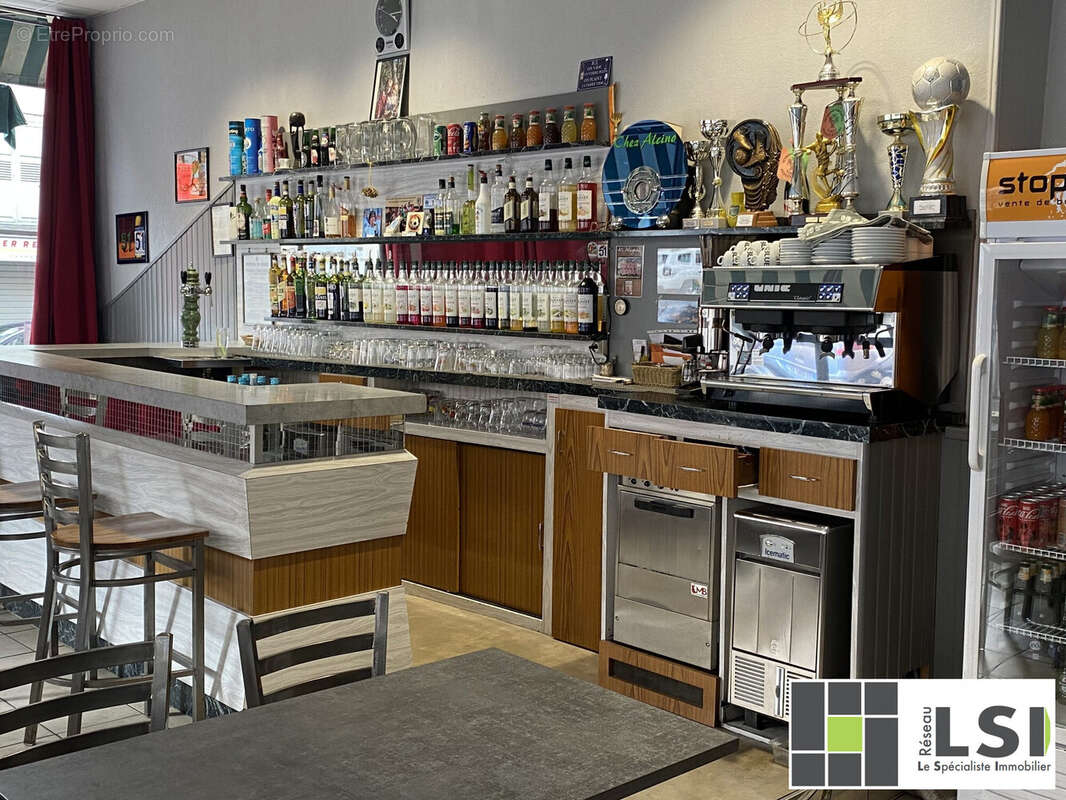 Autre à LE PUY-EN-VELAY