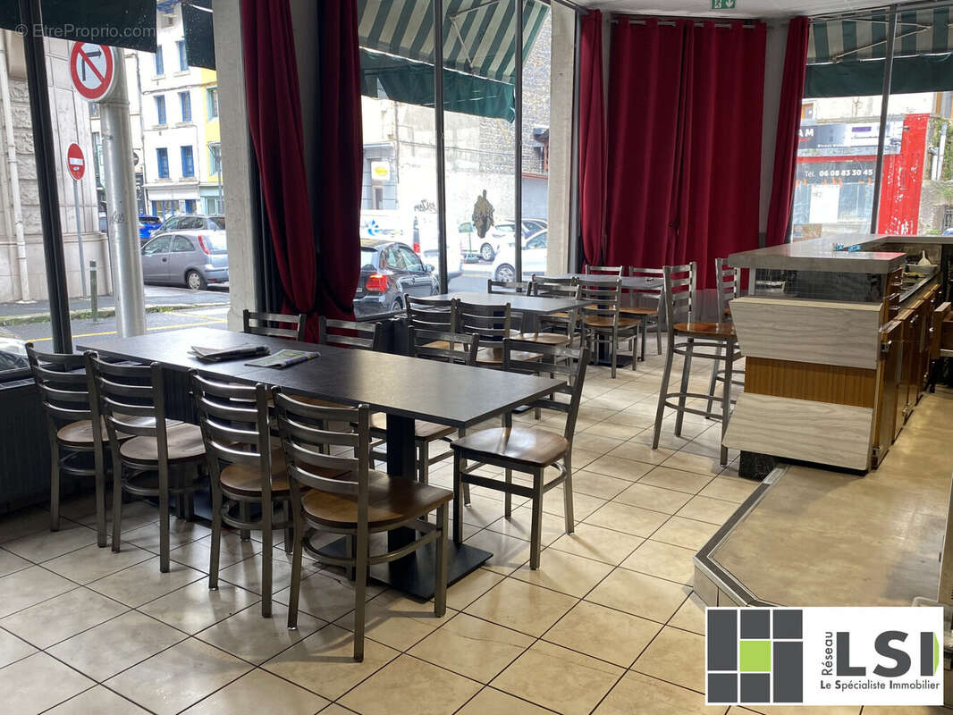 Autre à LE PUY-EN-VELAY