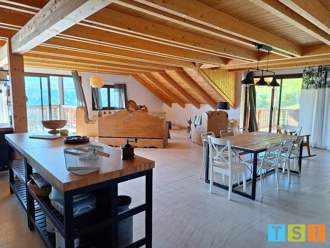 Appartement à BAGNERES-DE-LUCHON
