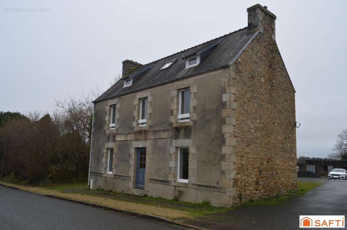 Photo 4 - Maison à PLOUNEVEZ-MOEDEC