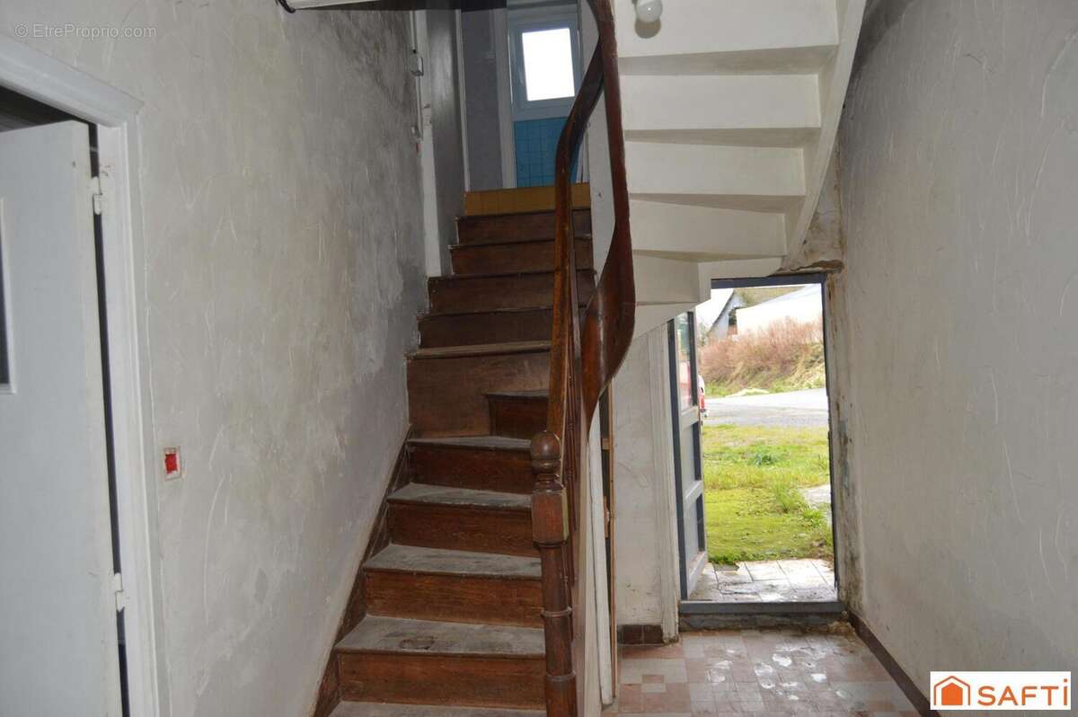 Photo 8 - Maison à PLOUNEVEZ-MOEDEC