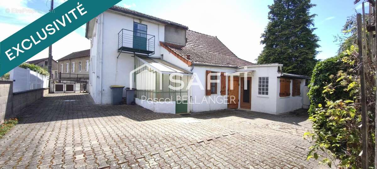 Photo 3 - Maison à COMMENTRY