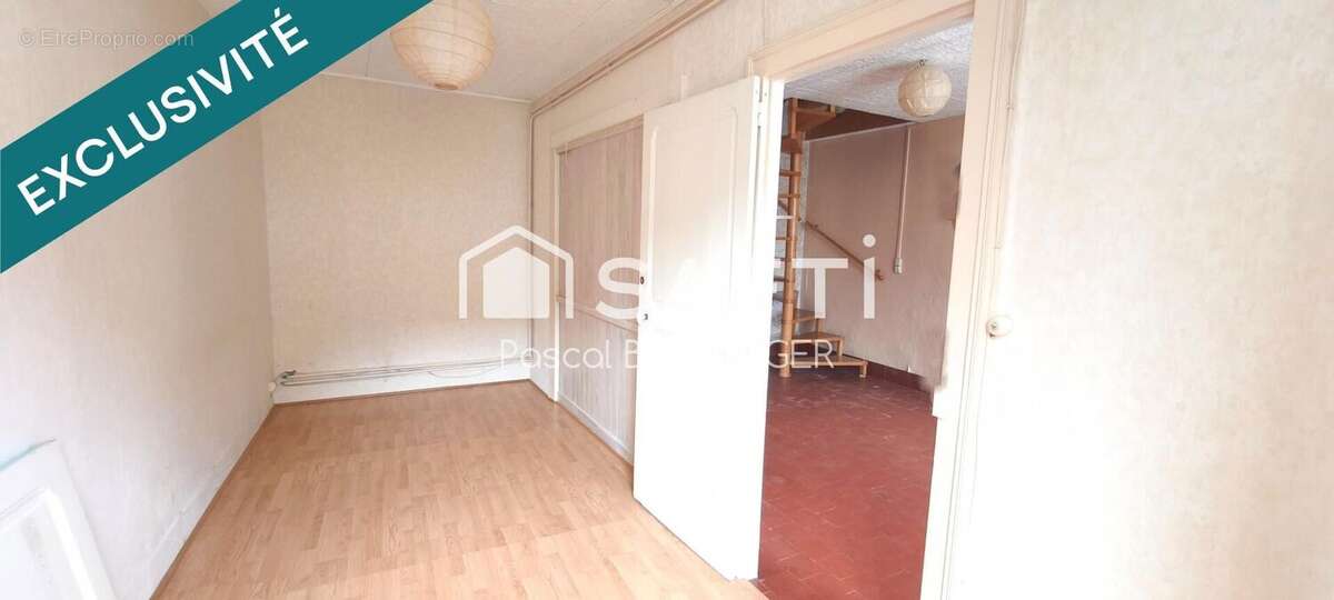 Photo 8 - Maison à COMMENTRY