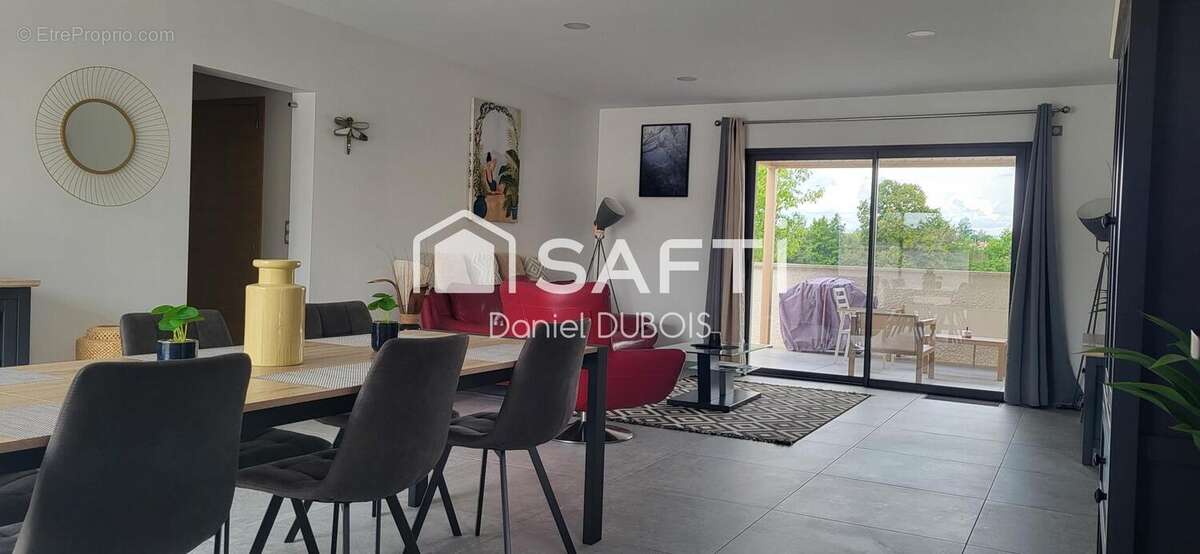 Photo 2 - Maison à CRECHES-SUR-SAONE