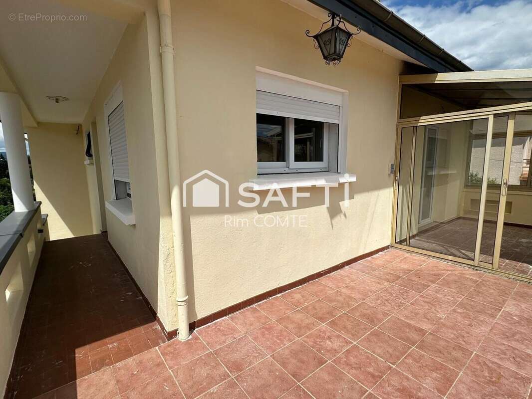 Photo 2 - Maison à LE PEAGE-DE-ROUSSILLON