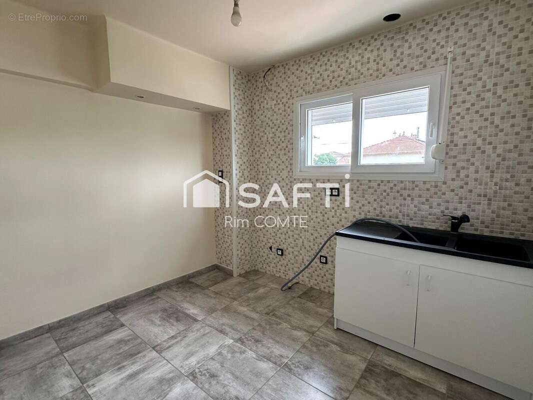 Photo 5 - Maison à LE PEAGE-DE-ROUSSILLON