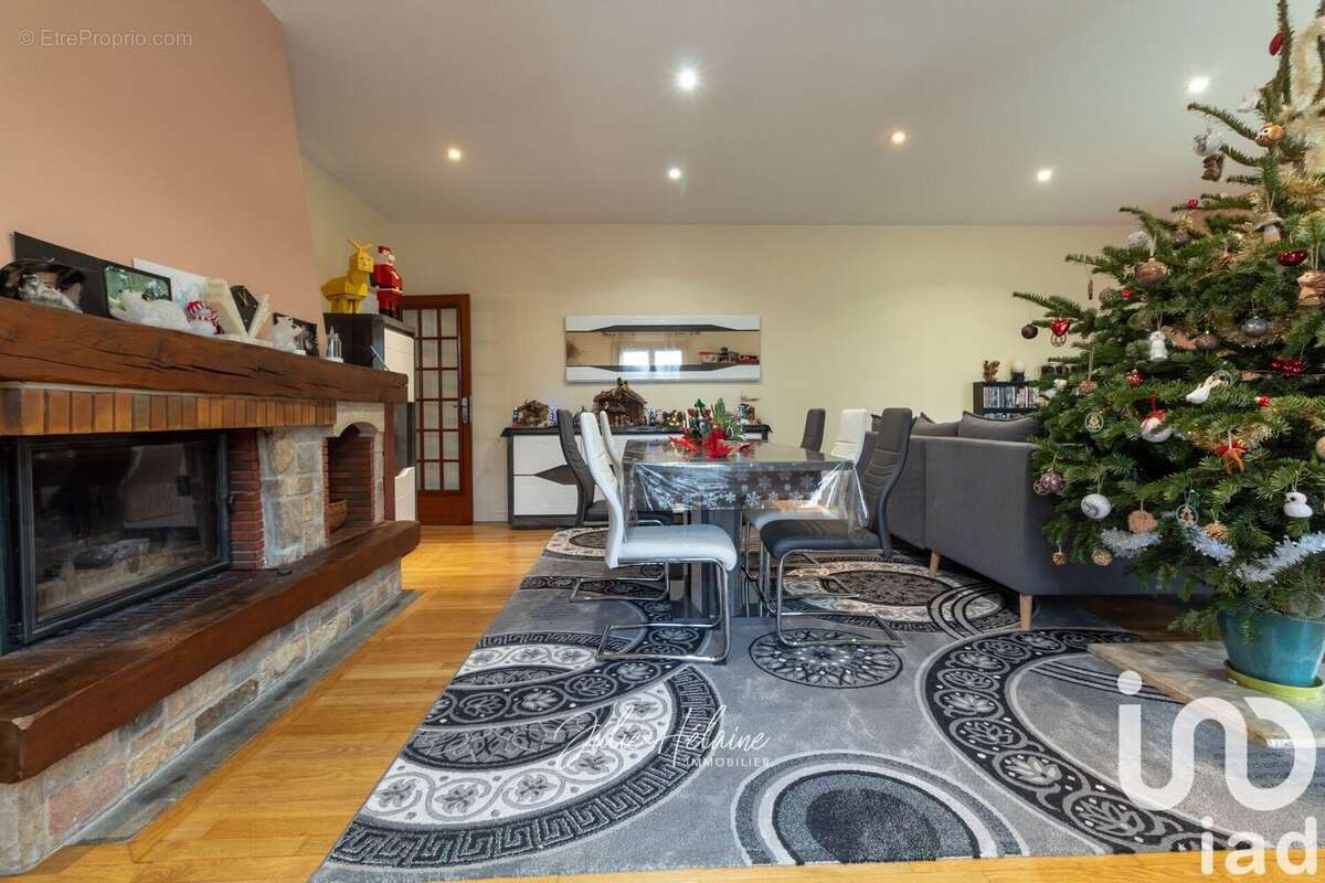 Photo 5 - Maison à BEYNES