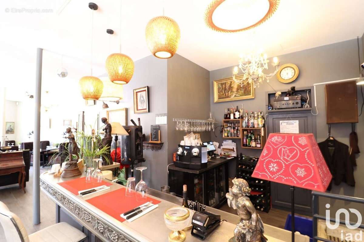 Photo 6 - Commerce à SAINT-MAUR-DES-FOSSES