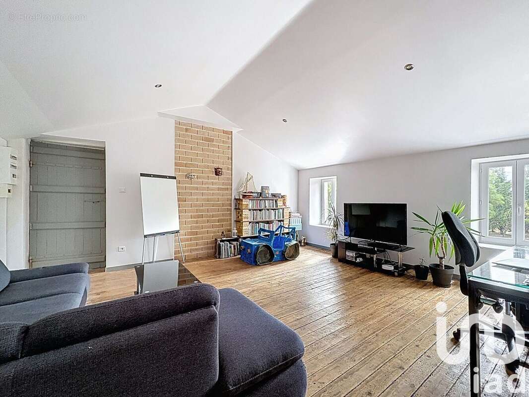 Photo 6 - Maison à CHARRON