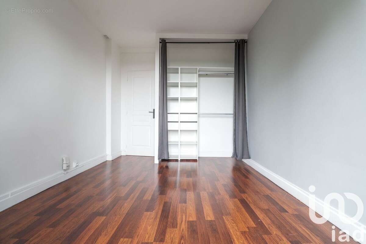 Photo 2 - Appartement à CHOISY-LE-ROI