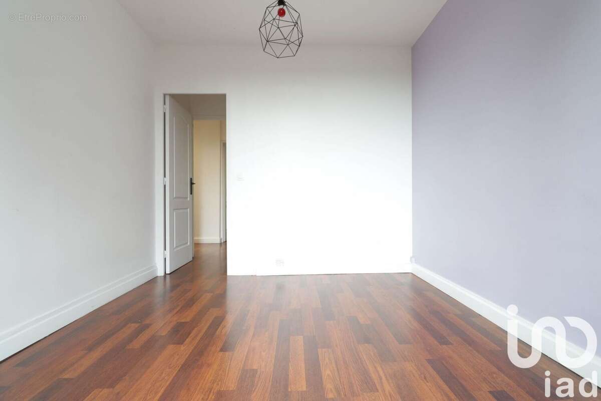 Photo 4 - Appartement à CHOISY-LE-ROI