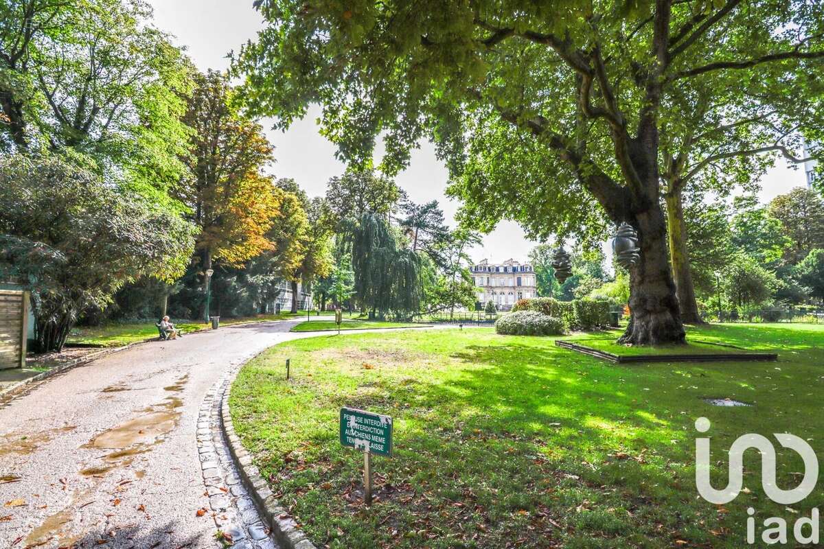 Photo 8 - Appartement à CHOISY-LE-ROI