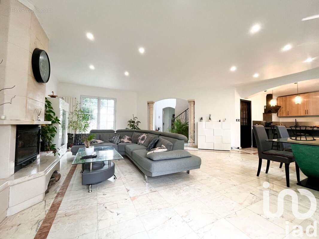 Photo 2 - Maison à BIEVRES