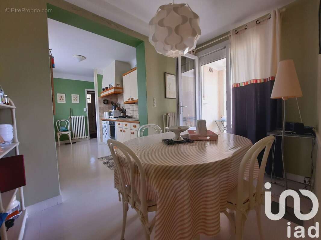 Photo 4 - Maison à LA CHAUSSEE-SAINT-VICTOR