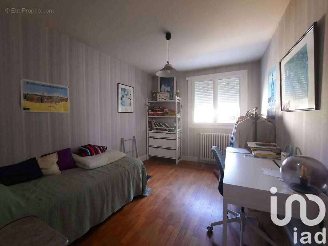 Photo 8 - Maison à LA CHAUSSEE-SAINT-VICTOR