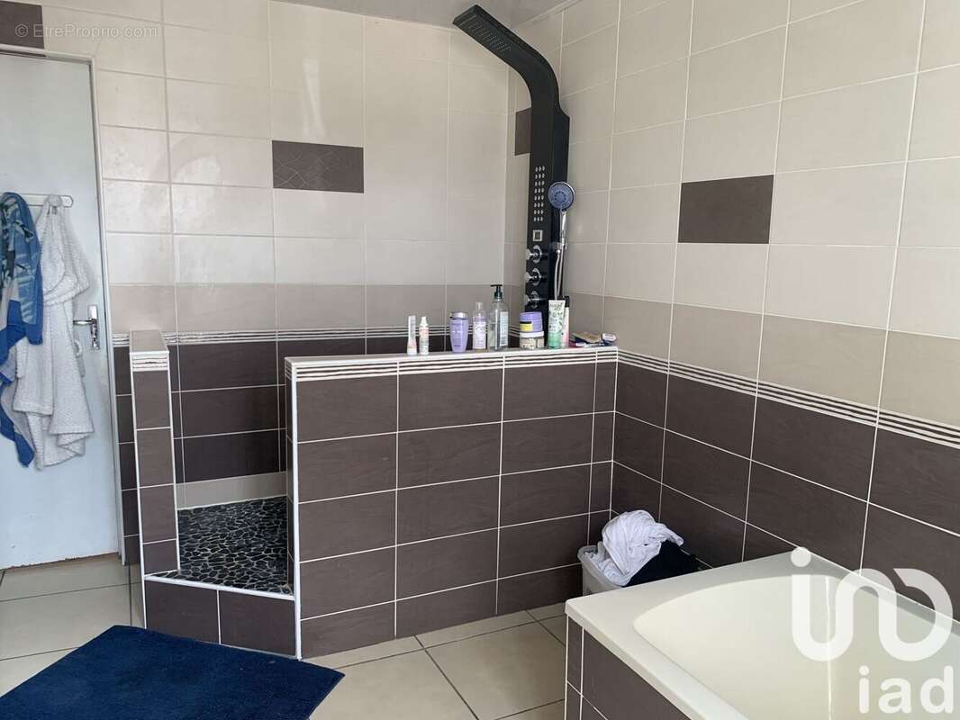 Photo 7 - Maison à TOUILLON