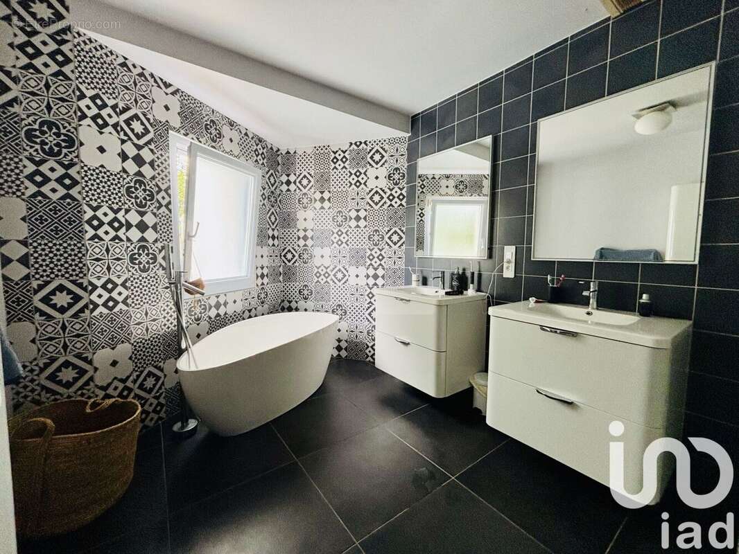 Photo 9 - Maison à LA GENETOUZE