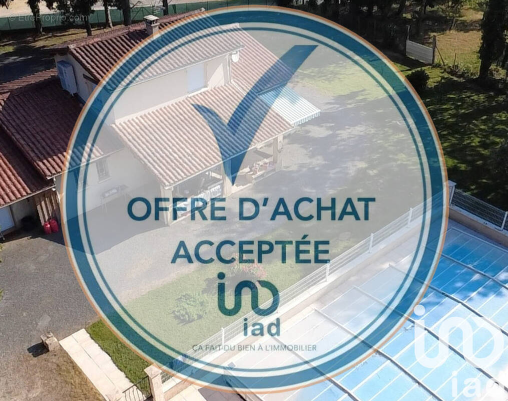 Photo 1 - Maison à LA DOUZE