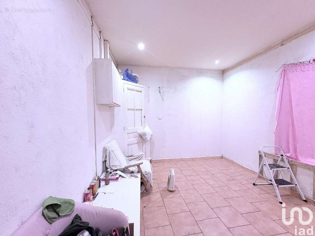 Photo 4 - Commerce à MARSEILLE-7E