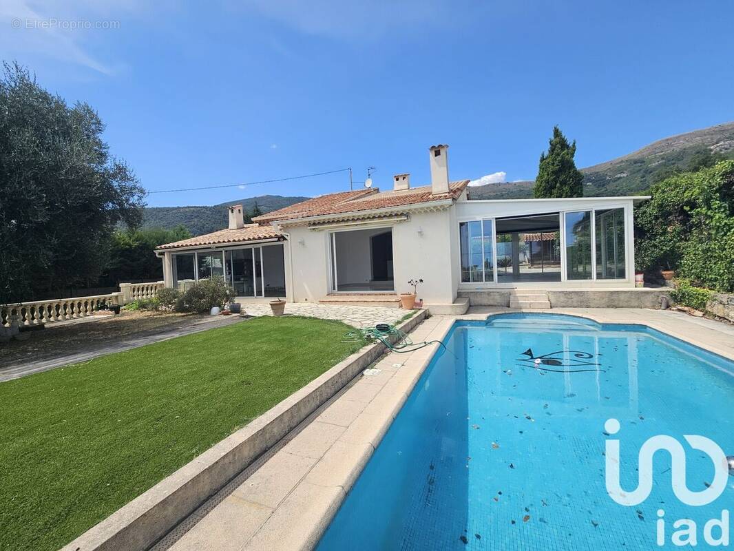 Photo 1 - Maison à TOURRETTES-SUR-LOUP