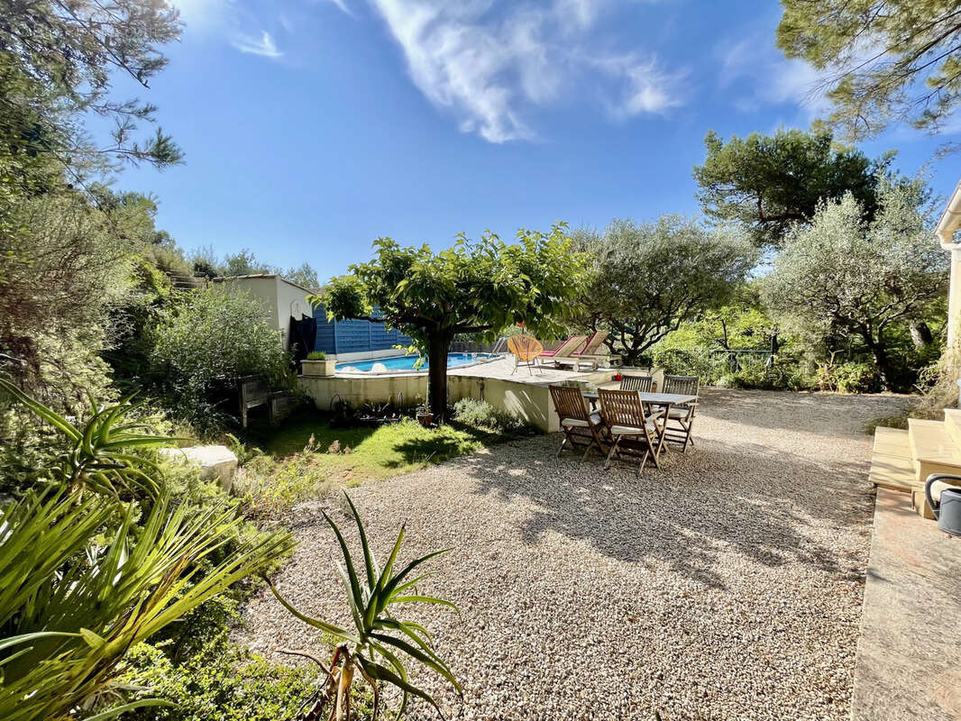 Maison à VAISON-LA-ROMAINE