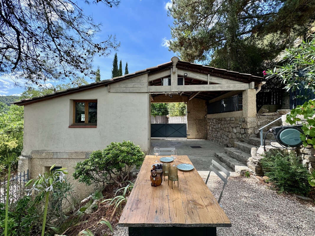 Maison à VAISON-LA-ROMAINE