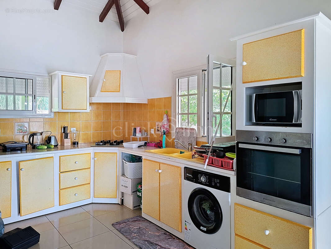 Maison à SAINTE-ANNE