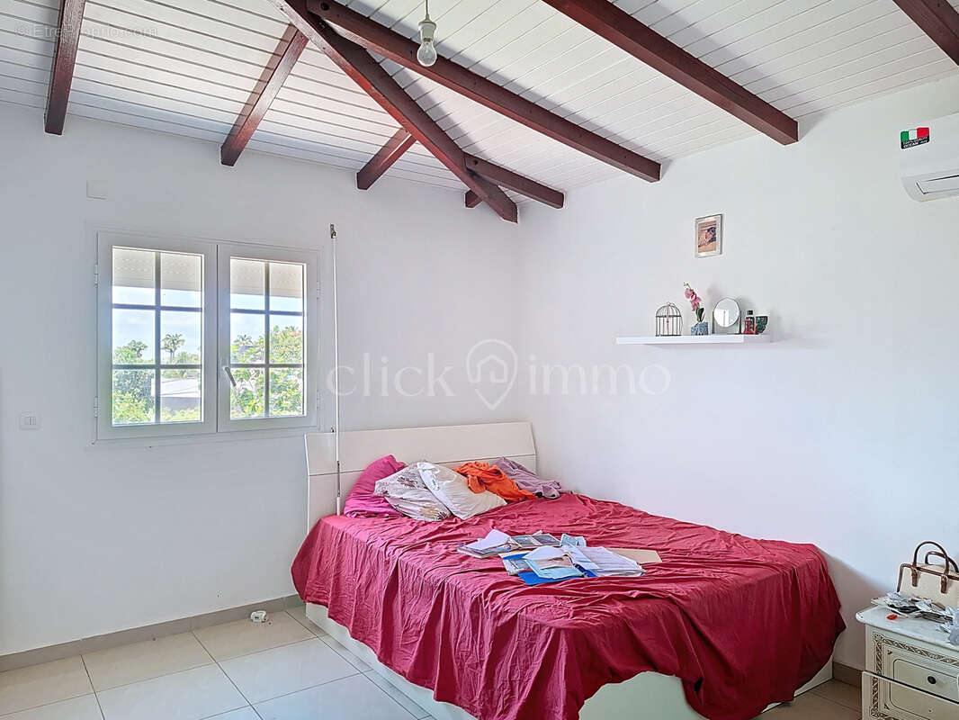 Maison à SAINTE-ANNE