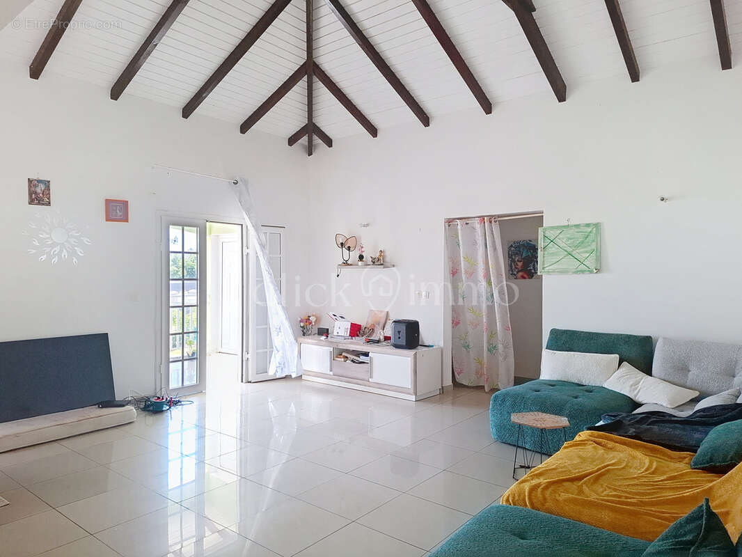 Maison à SAINTE-ANNE