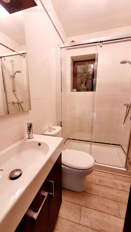 Maison à SAINT-OFFENGE-DESSOUS