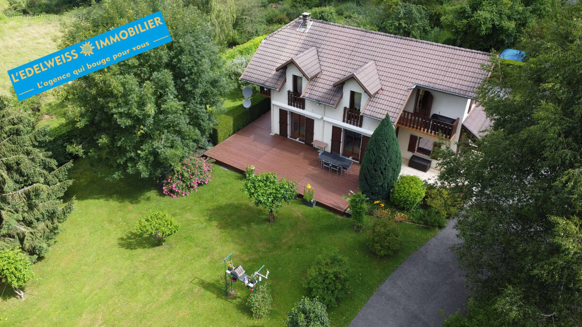 Maison à SAINT-OFFENGE-DESSOUS